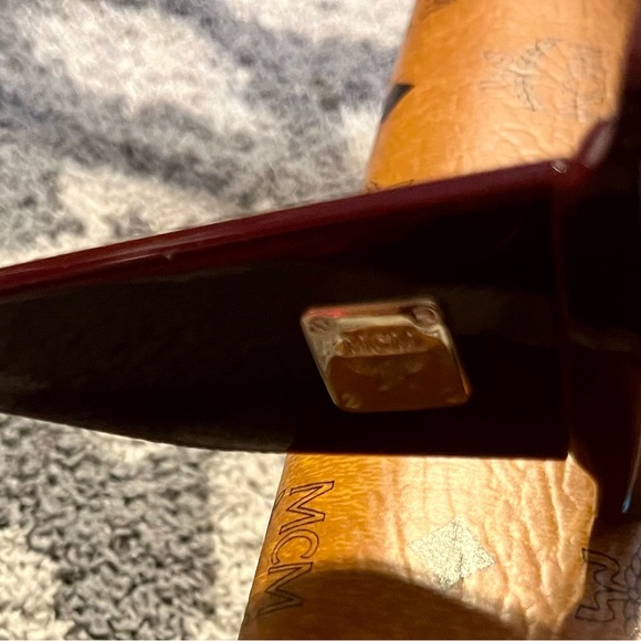 Brand New MCM Oversized Sunglasses main image 9